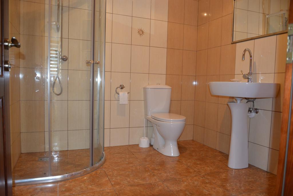 Hotel Sveciu Namai Avada Klaipėda Esterno foto