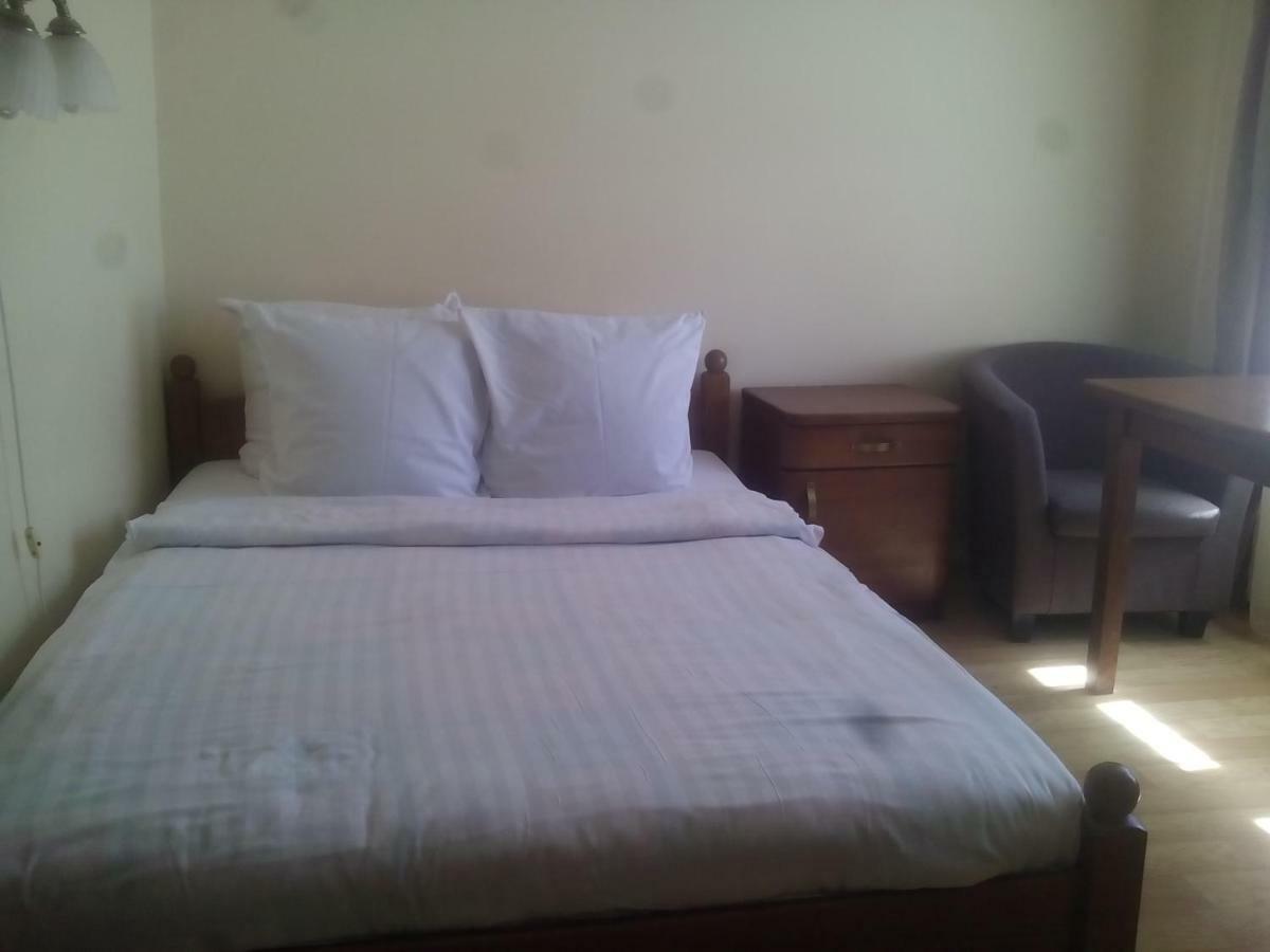 Hotel Sveciu Namai Avada Klaipėda Esterno foto